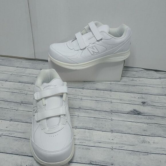 New Balance 577 MW577WT Men's Size 10.5 2E White Low Top Lace Up Walking Shoes. - Picture 1 of 9